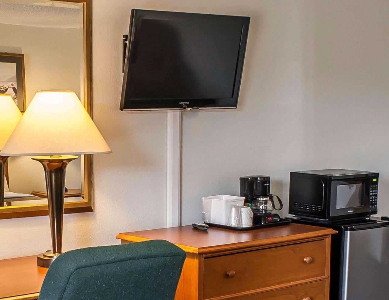 Econo Lodge Inn & Suites Hoquiam Zewnętrze zdjęcie